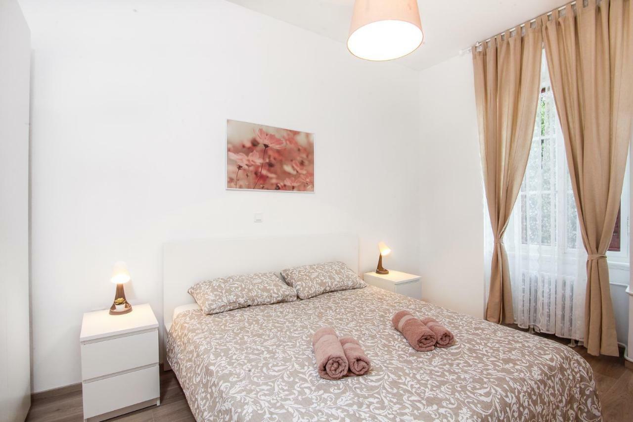 Apartment Kensi*** PUY 외부 사진