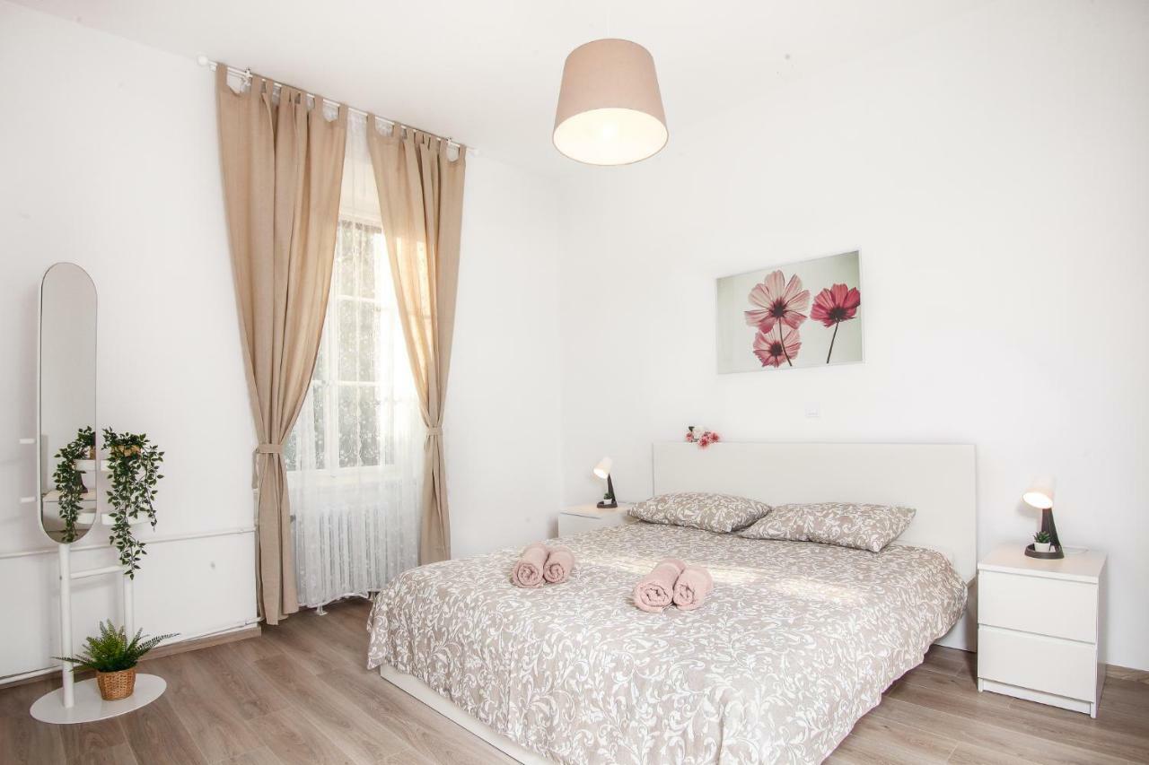 Apartment Kensi*** PUY 외부 사진