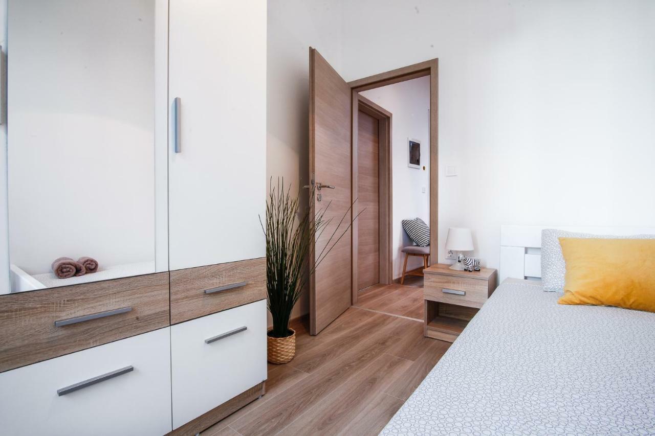 Apartment Kensi*** PUY 외부 사진